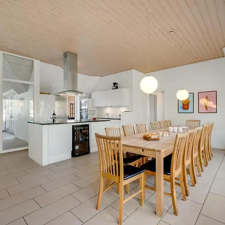 Holiday home Large With Pool, Hot Tub And Activity In Husby Ulfborg