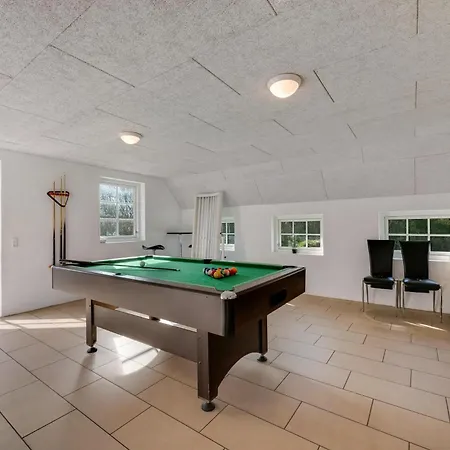Holiday home Large With Pool, Hot Tub And Activity In Husby