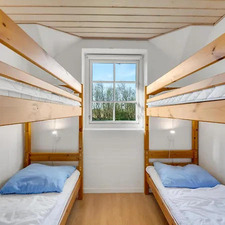Holiday home Large With Pool, Hot Tub And Activity In Husby *